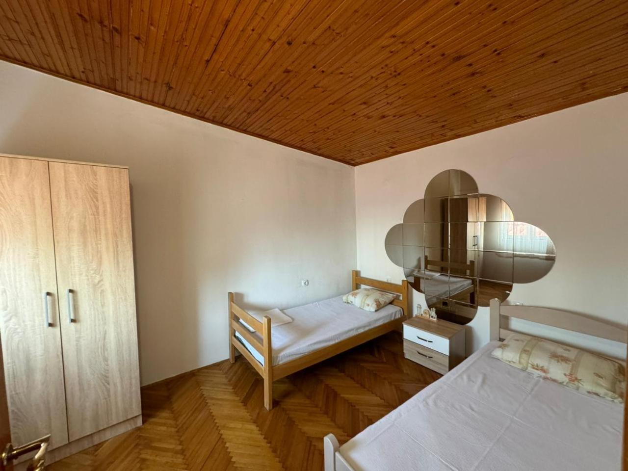 Vlado Apartments Подгорица Экстерьер фото